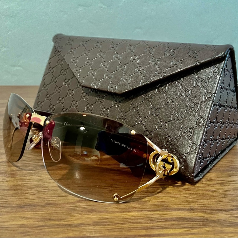 Gucci sunglasses